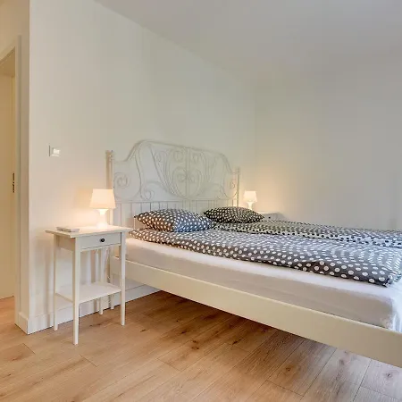 Βίλα Comfortable With Private Swimming Pool *